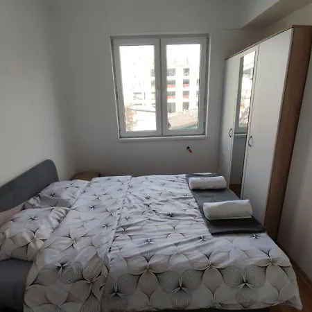 Sarah - City Apartment Skopje Exterior foto