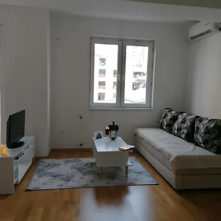 Sarah - City Apartment Skopje Exterior foto